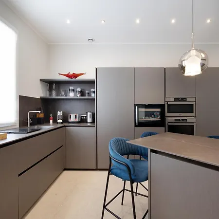 La Clubhouse, Monaco Country Club Apartament