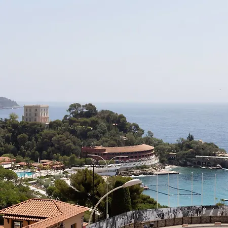 La Clubhouse, Monaco Country Club *