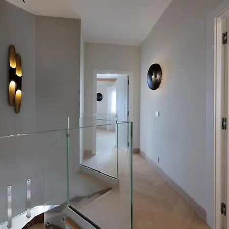 La Clubhouse, Monaco Country Club Apartment