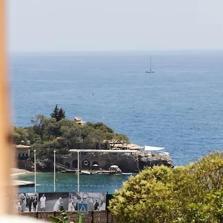La Clubhouse, Monaco Country Club *